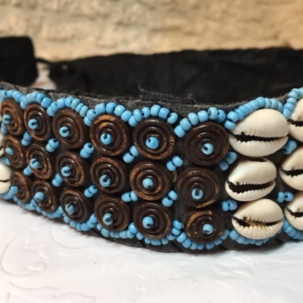 Vintage Handmade 70's Hippie Beaded Shelled Belt - Picture 5 of 9